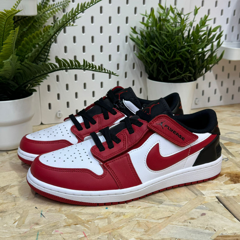 Nike Air Jordan 1 Low Flyease