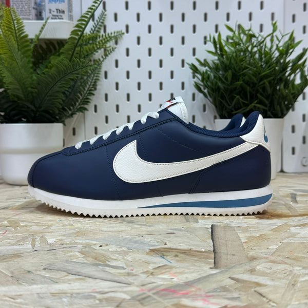 NIKE DM4044-400