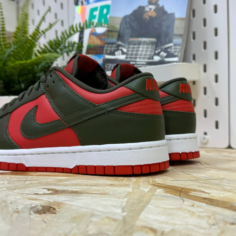 NIKE DV0833-600