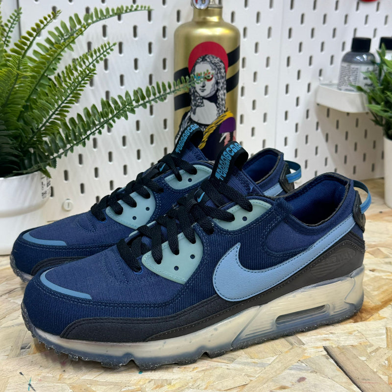 NIKE DV7413-400