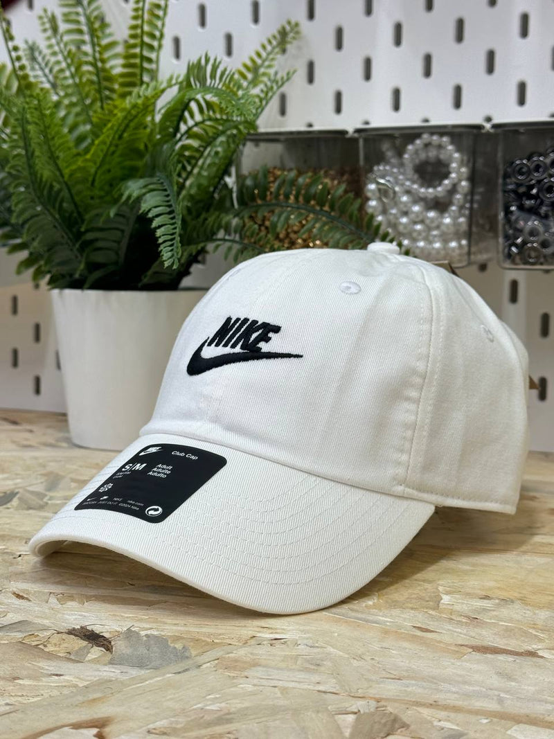 Gorra Nike