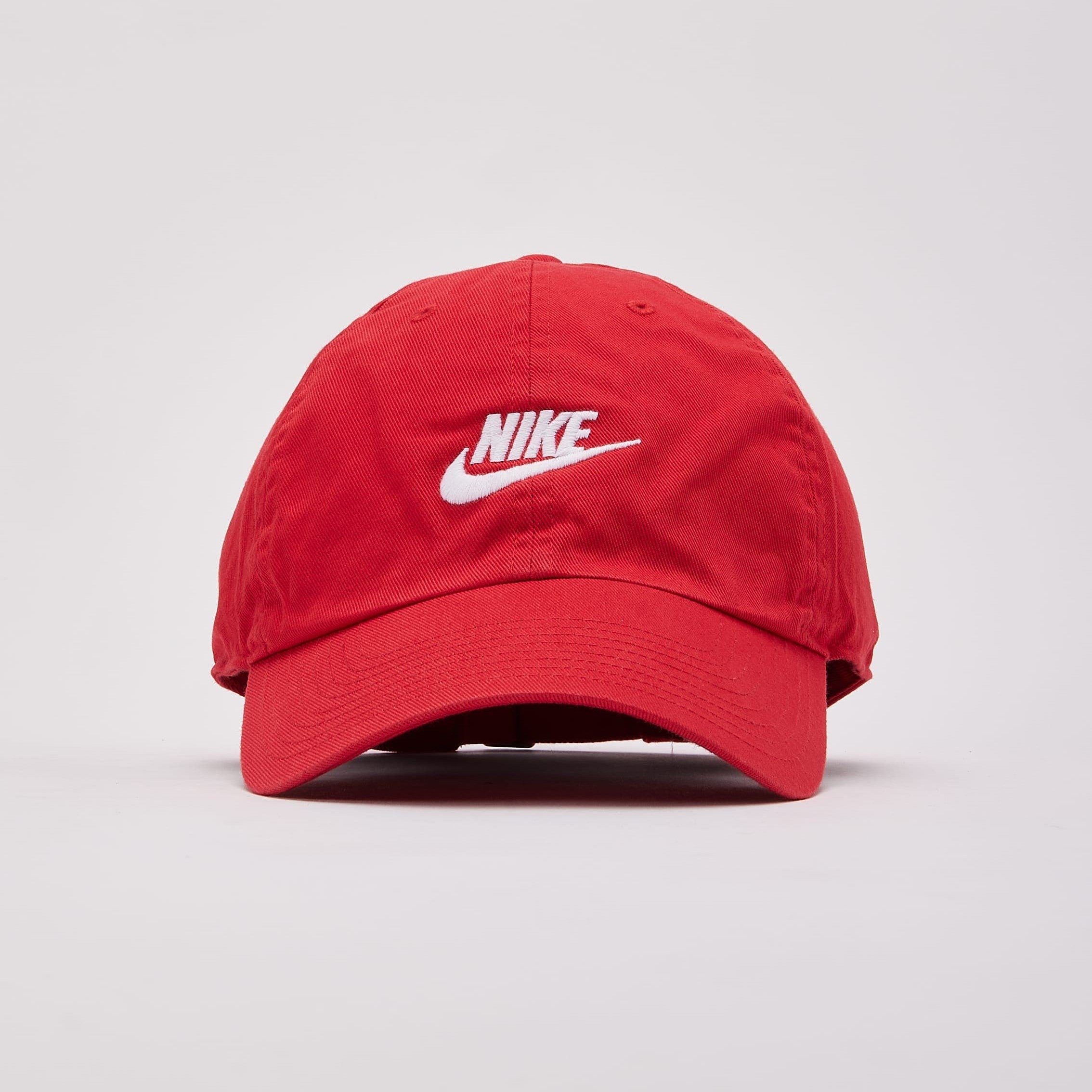 Nike Club Cappello Unstructured Futura Wash Red