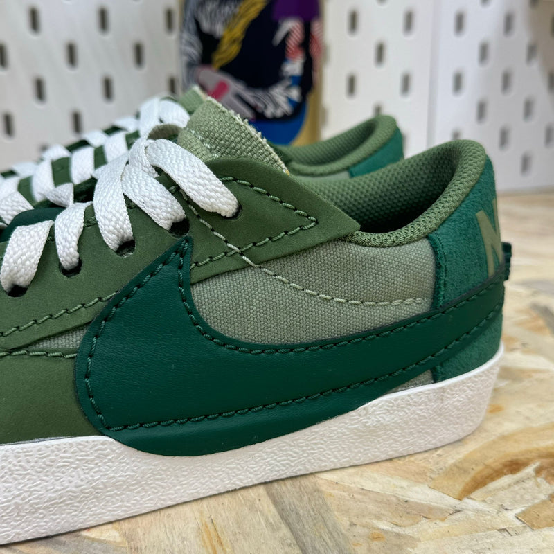 Nike Blazer low jumbo