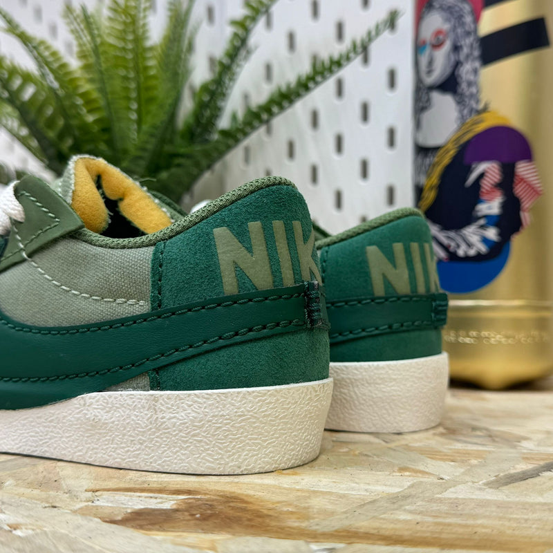 Nike Blazer low jumbo