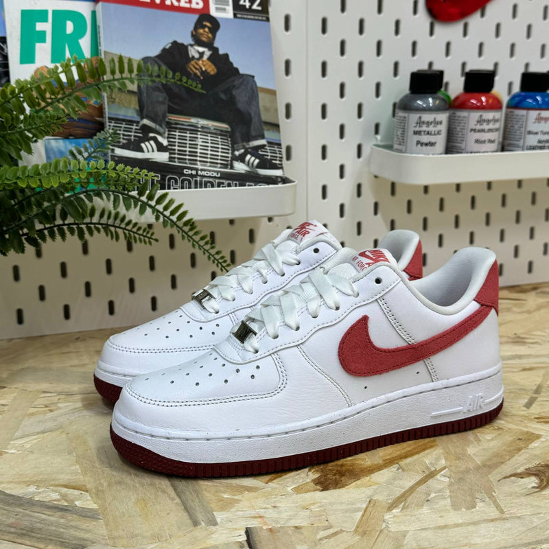 NIKE FQ7626-100