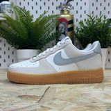 Nike Air Force 1 '07 LV8