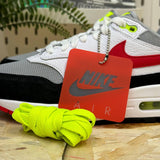 NIKE Air Max 1