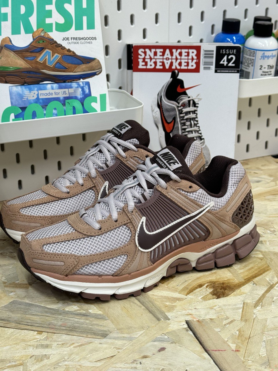 NIKE HF1553-200