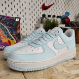 NIKE HF5385-400