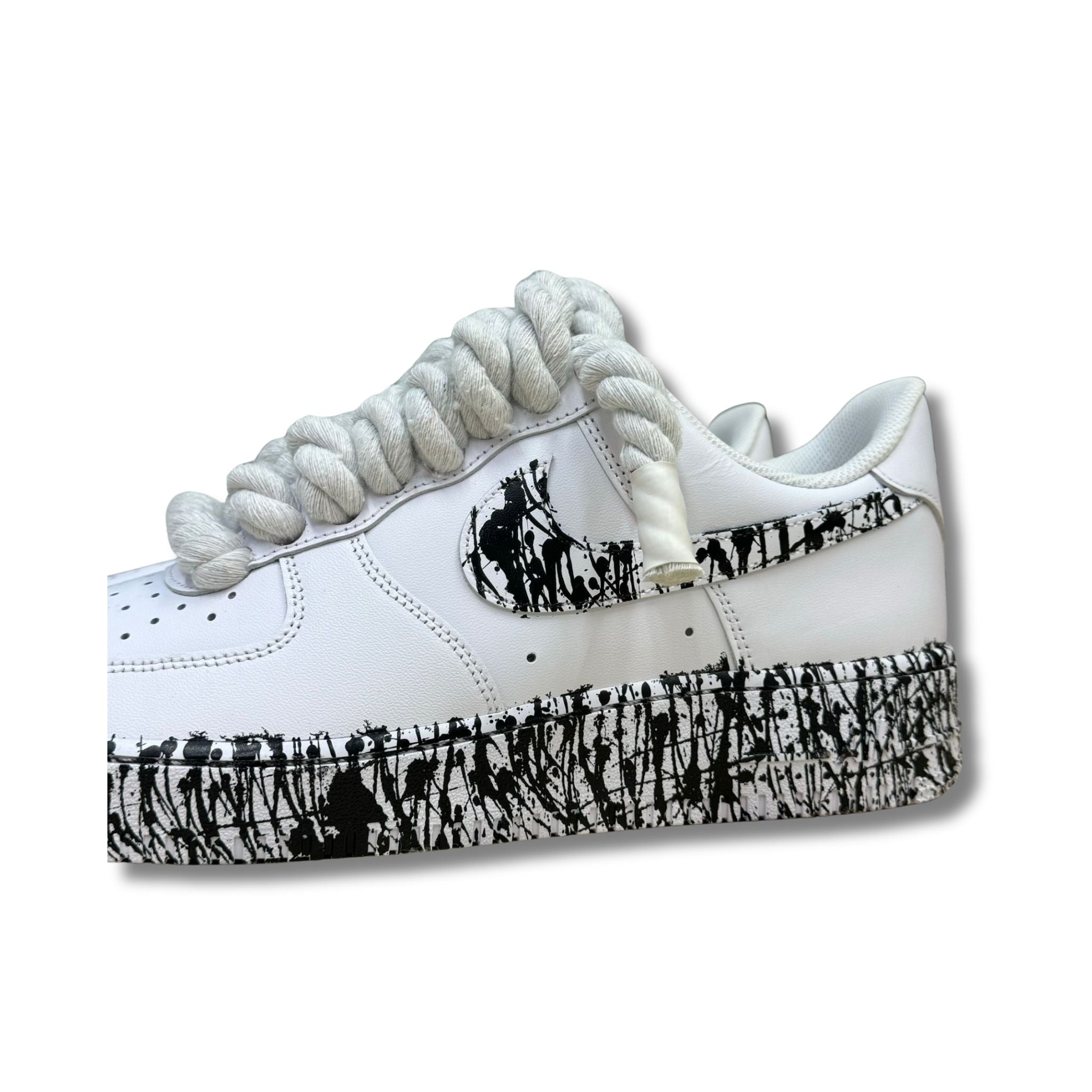 Snezed AIR FORCEROPE LACES SKIZZI WHITE BLACK