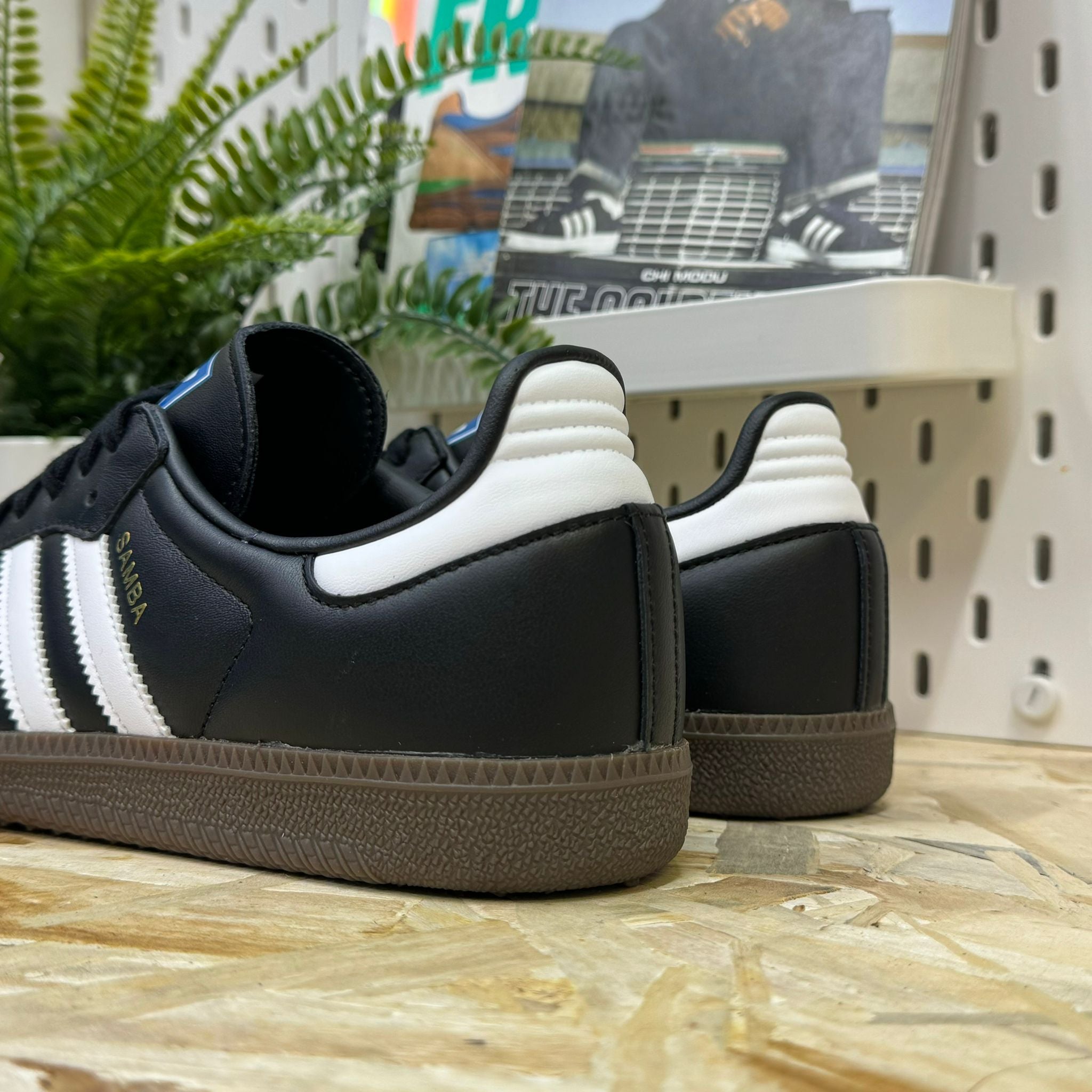 ADIDAS B75807-807