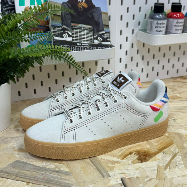 ADIDAS IE0384-384