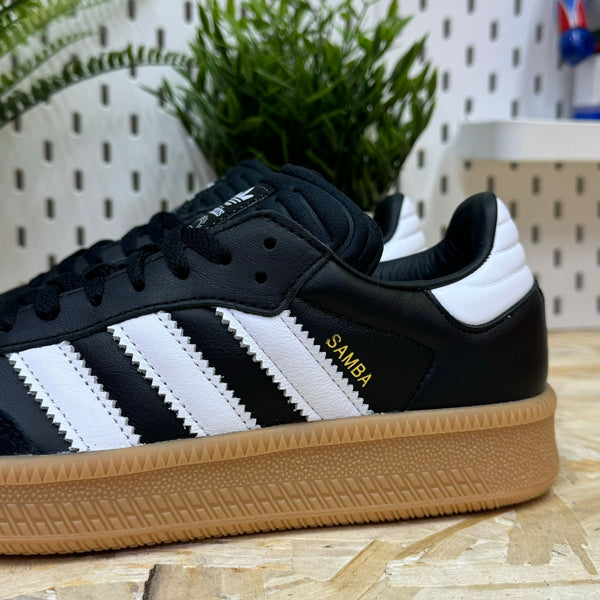 ADIDAS IE1379-379