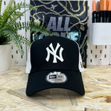 NEW ERA Trucker New York Yankees negro