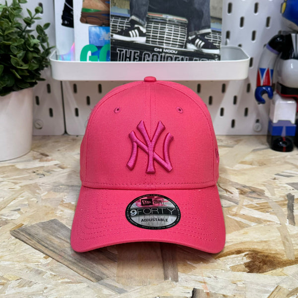 New Era 9FORTY New York Yankees League Essential