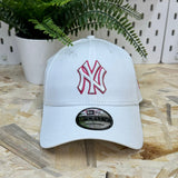 New Era Cappellino 9FORTY New York Yankees Team Outline