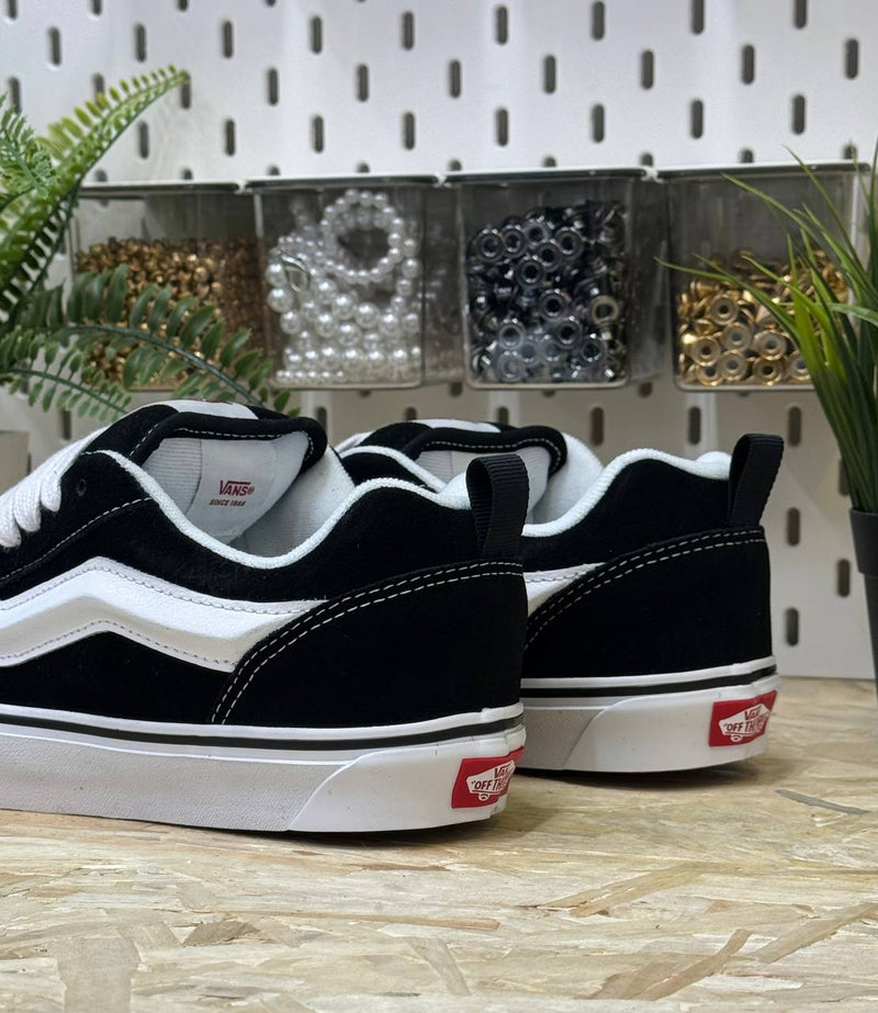 VANS VN0009QC6BT1-10