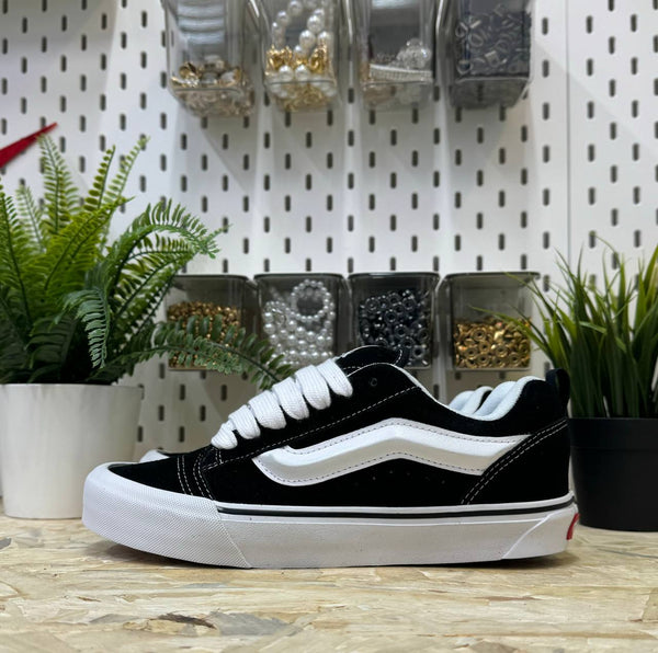 VANS VN0009QC6BT1-10