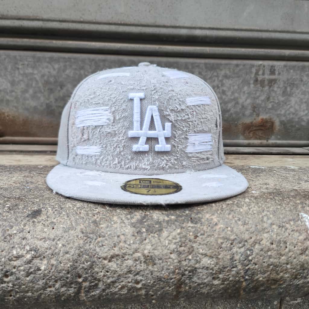 Cap Custom New Era "LA Distressed Whiteout"