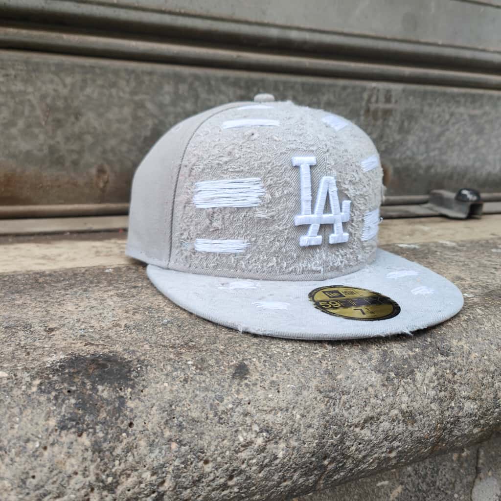 Cap Custom New Era "LA Distressed Whiteout"