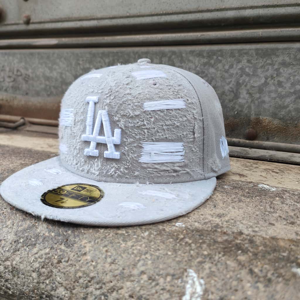 Cap Custom New Era "LA Distressed Whiteout"