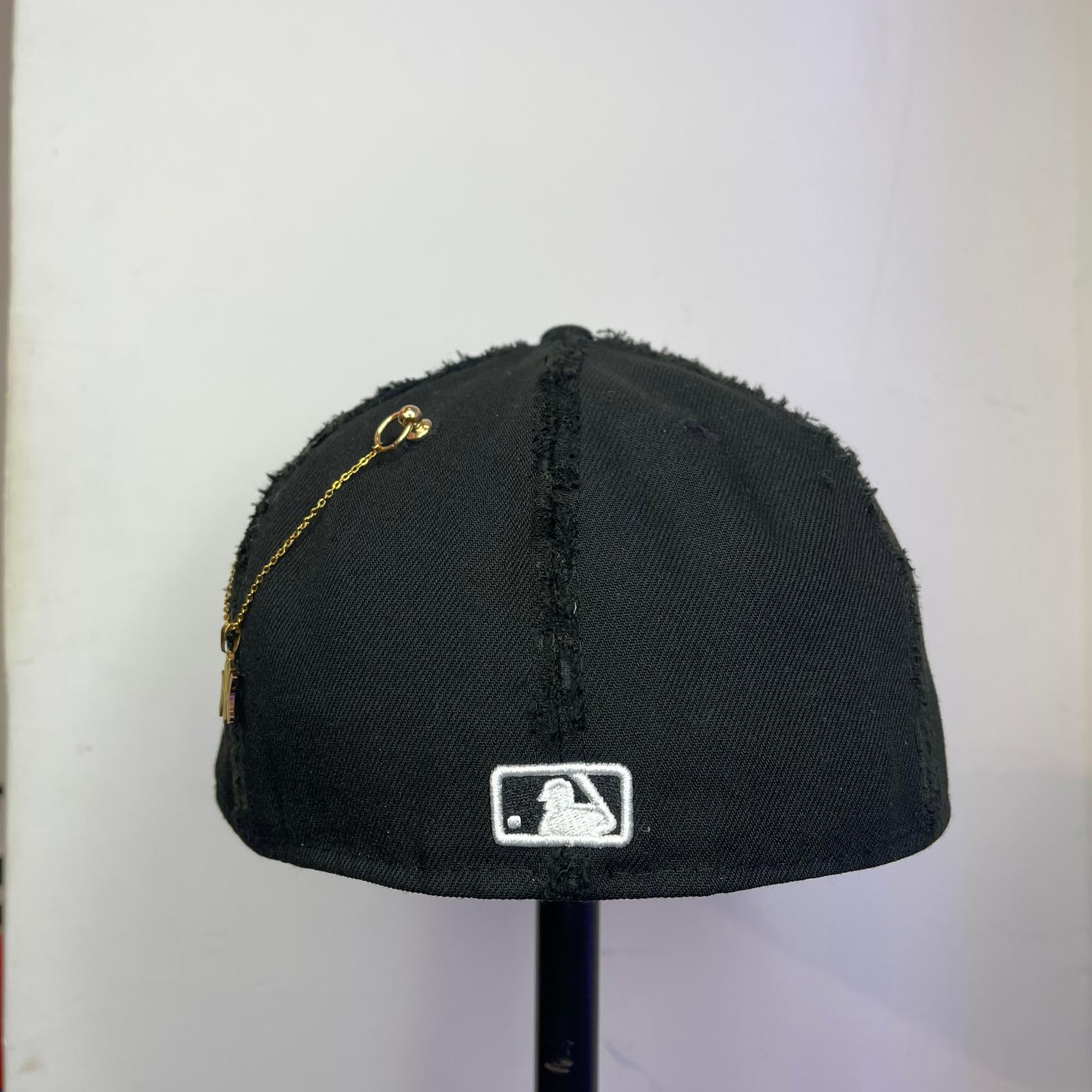 Cap Custom "NY Golden Crown Edition"