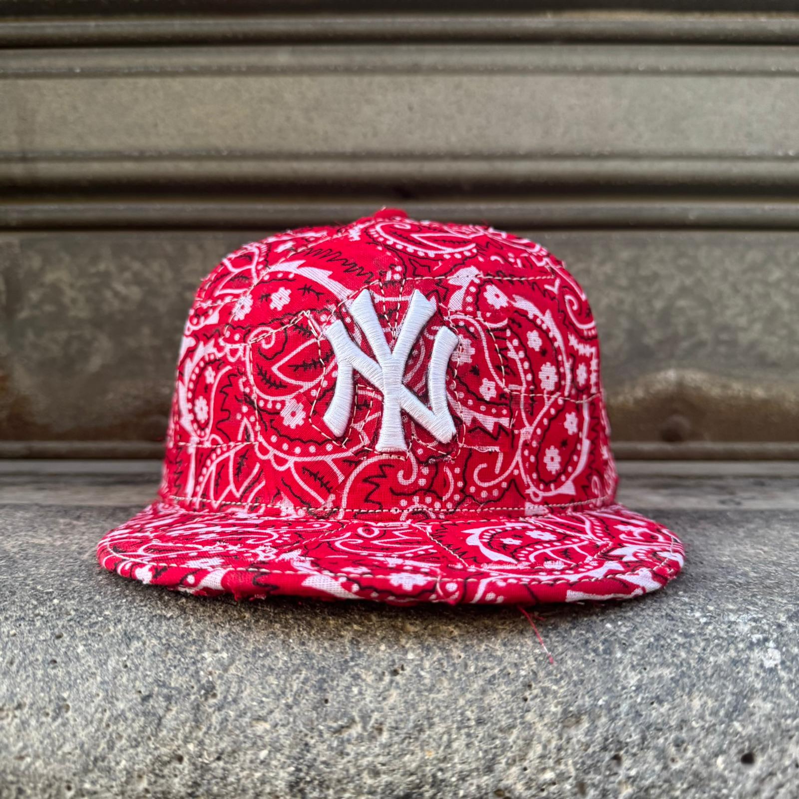 CAP CUSTOM NEW ERA BANDANA WRAP RED