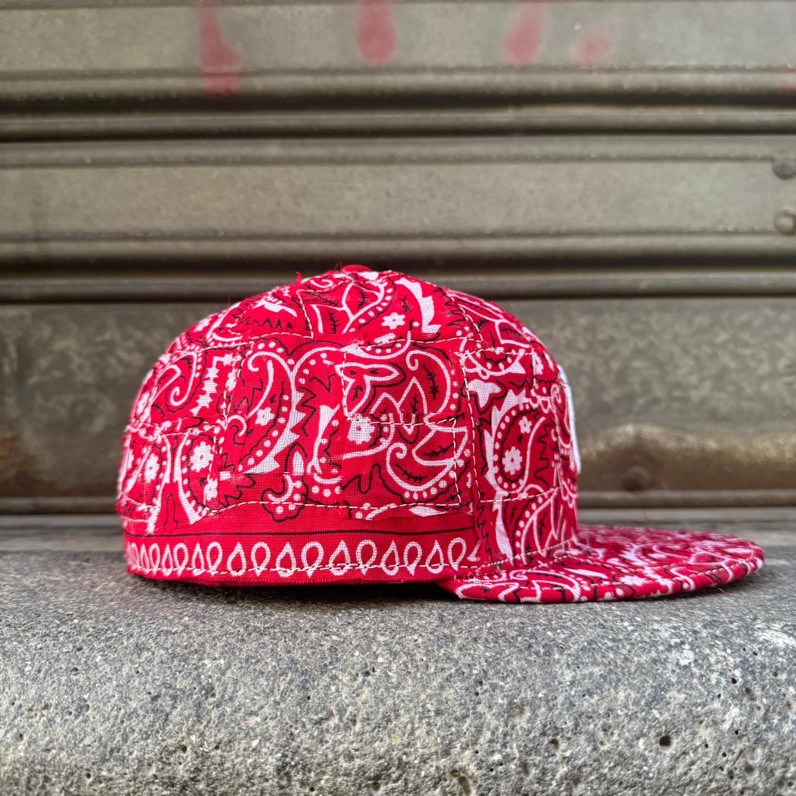 CAP CUSTOM NEW ERA BANDANA WRAP RED