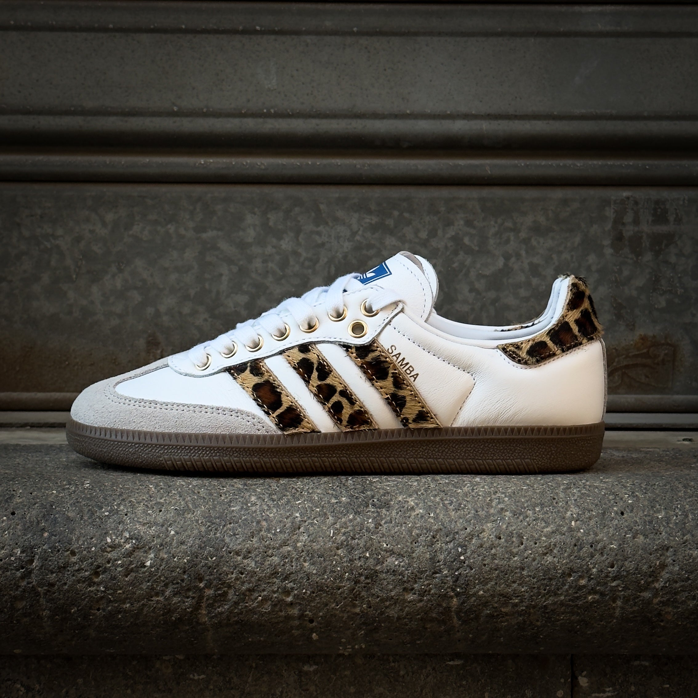 ADIDAS ADIDAS SAMBASAVAGE