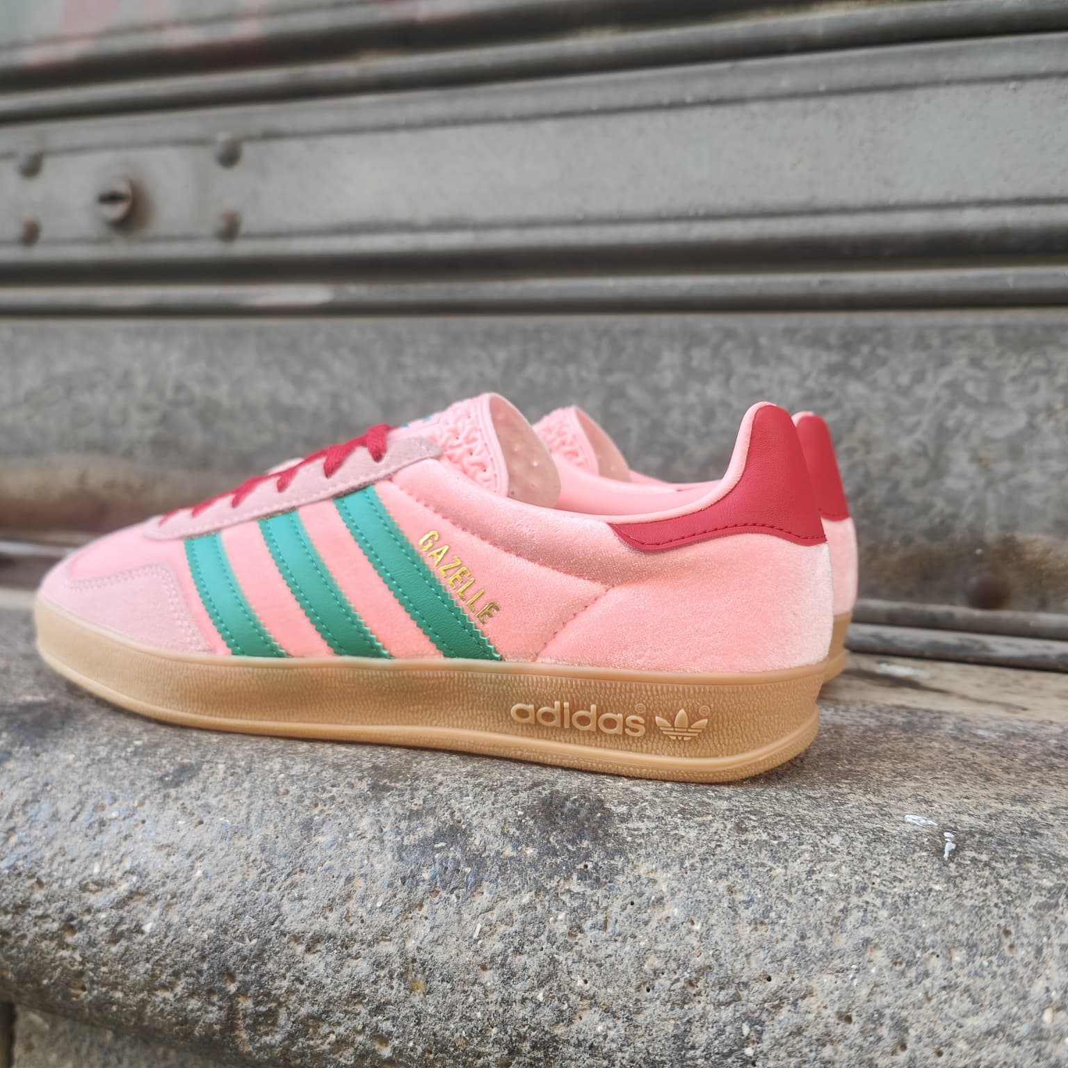 ADIDAS JI2713-713