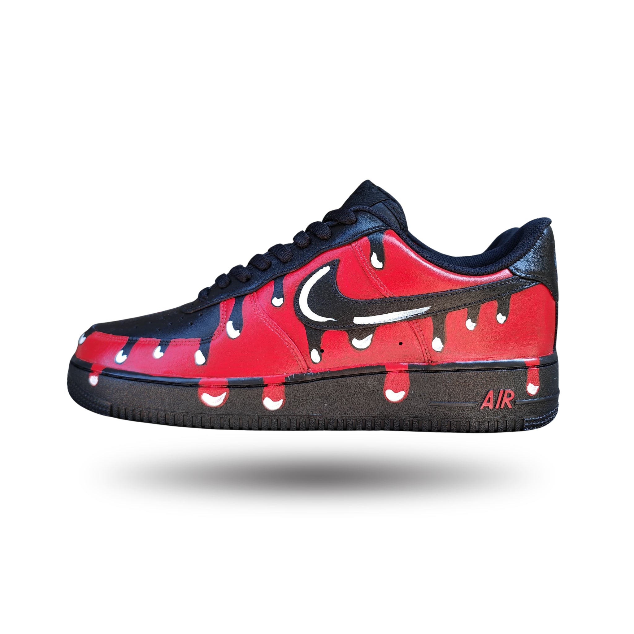 Snezed NIKE AIR FORCEROPE RED VENOM