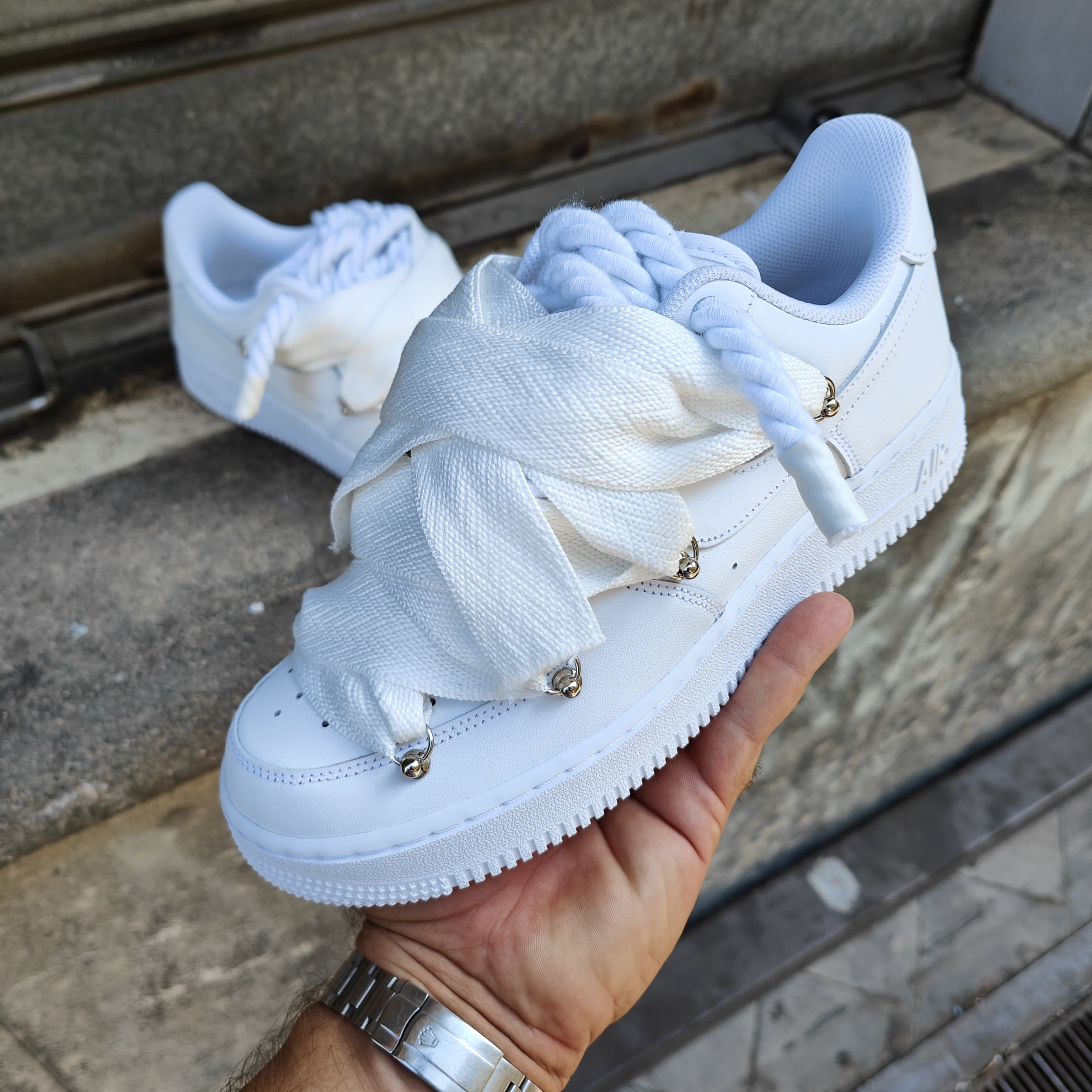 Snezed NIKE AIR FORCEROPE TRIPLE LANVIN TITAN LACE
