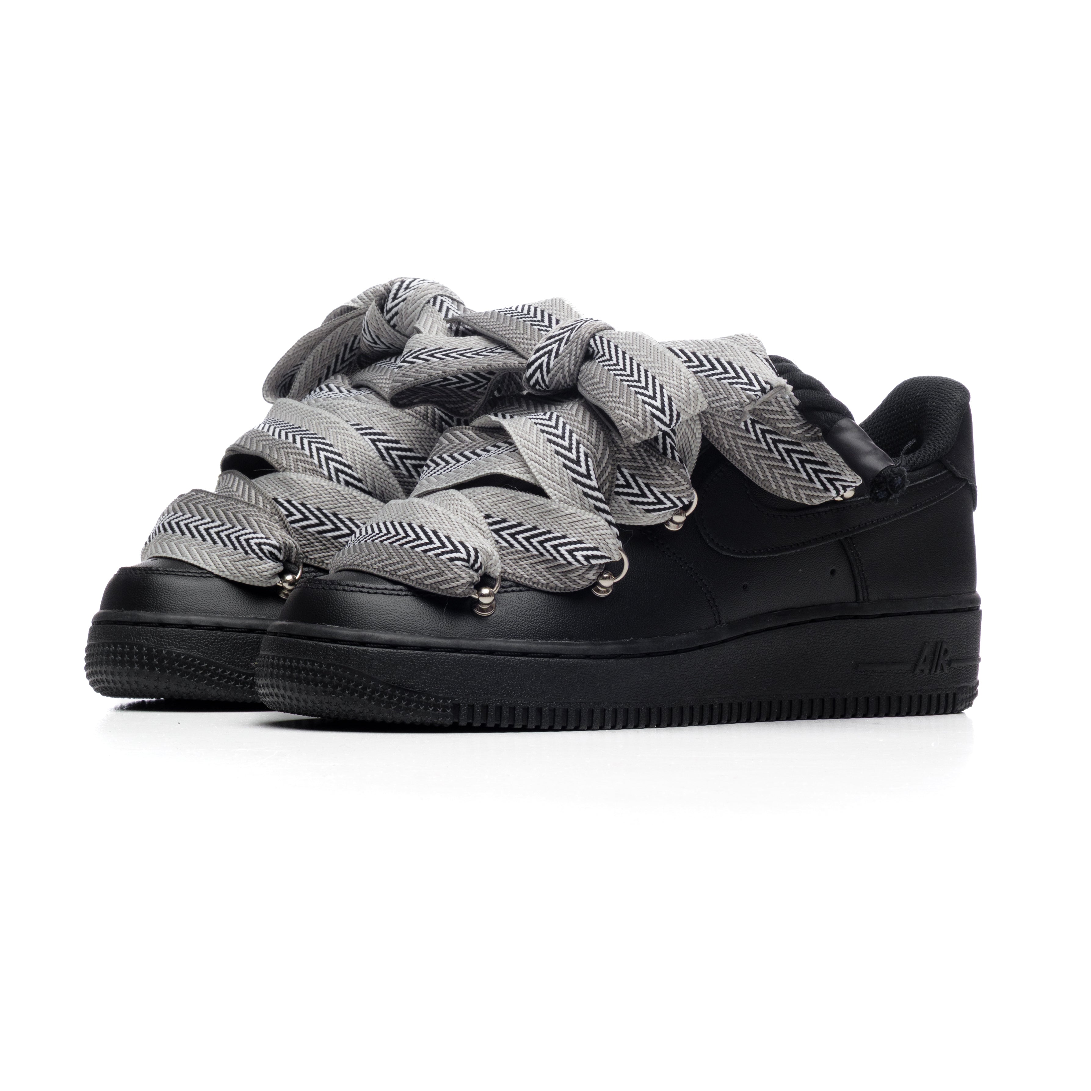 Snezed NIKE AIR FORCE 1 BLACK ROPE LACES- LANVIN SMOKE