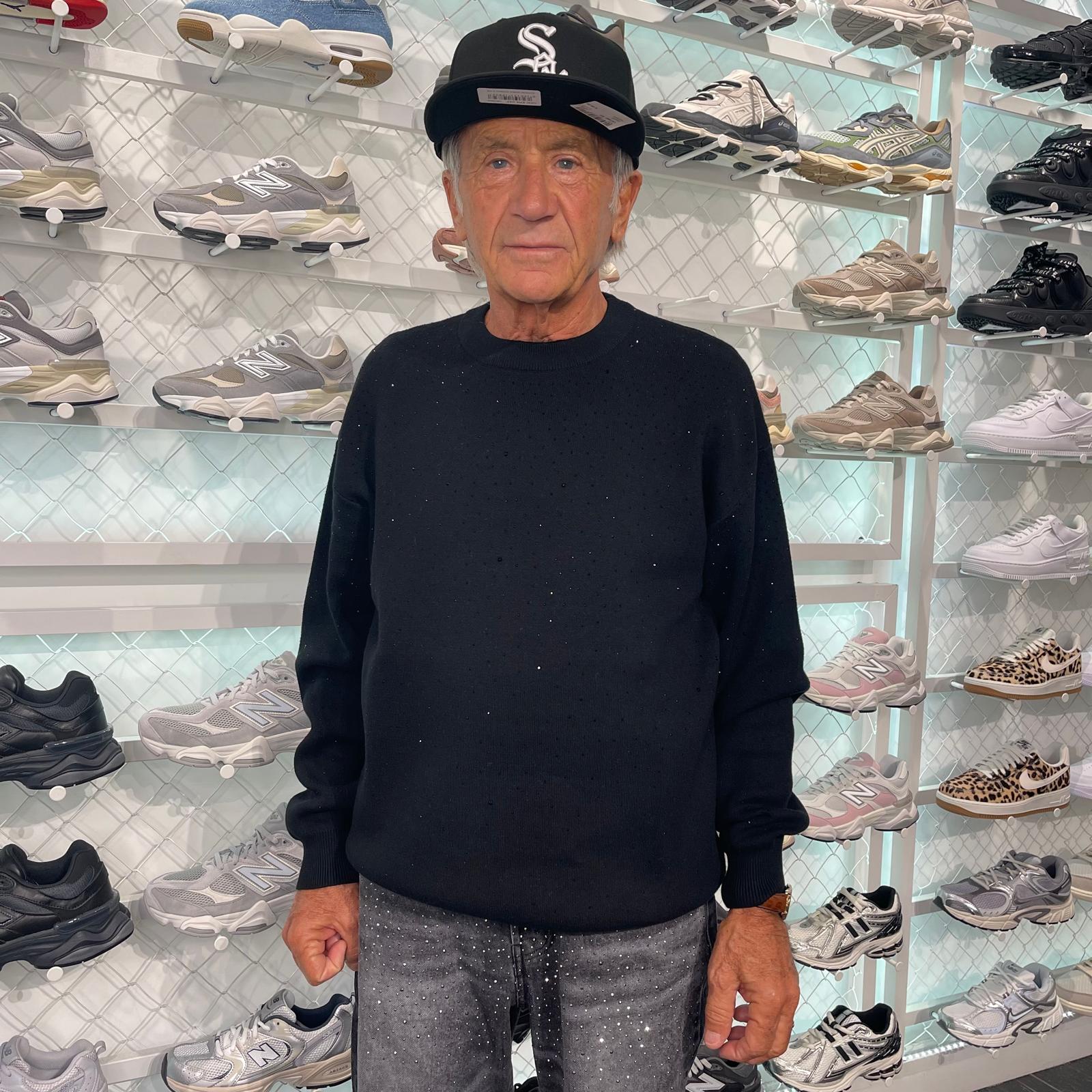 Just West V86137-137