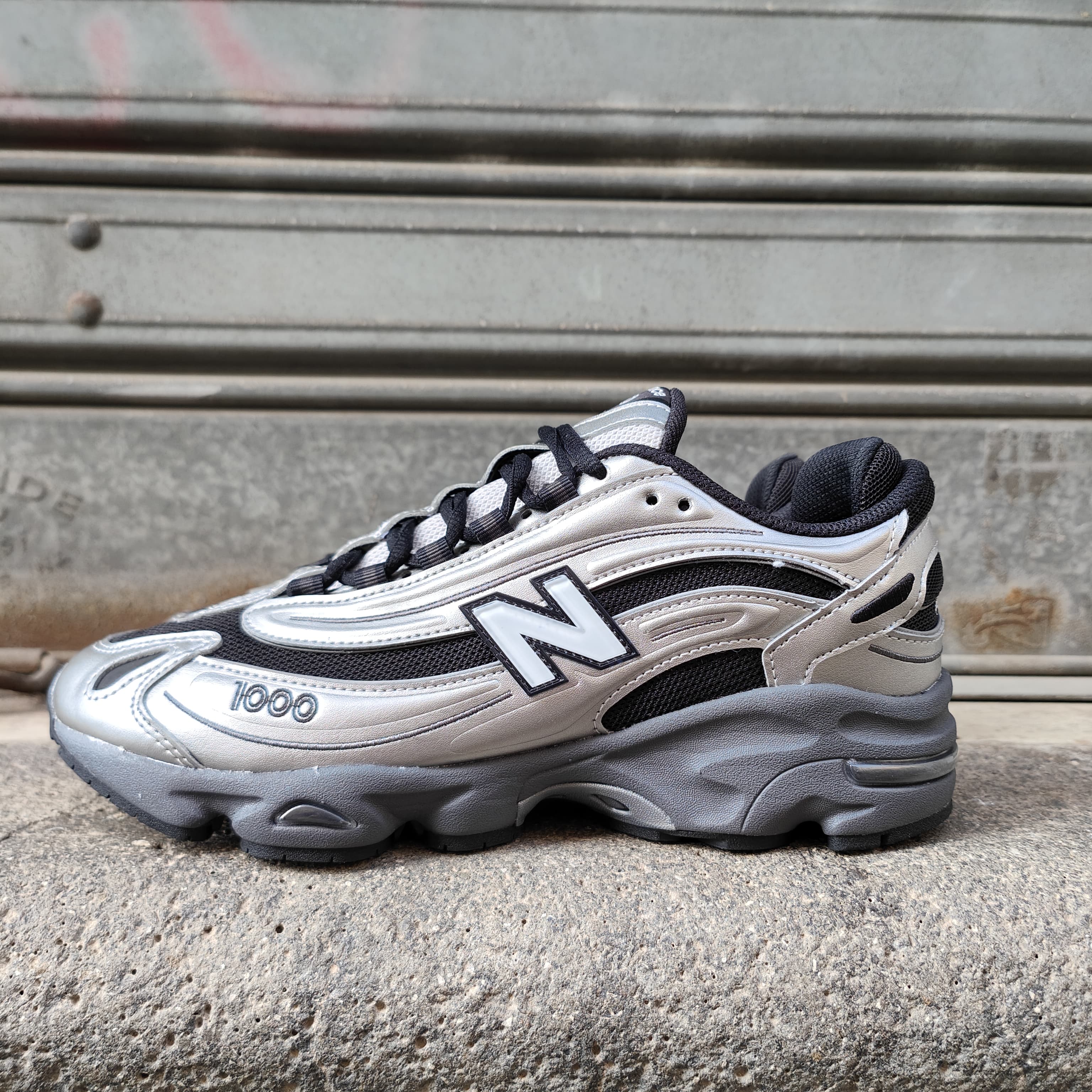 NEW BALANCE M1000EGR