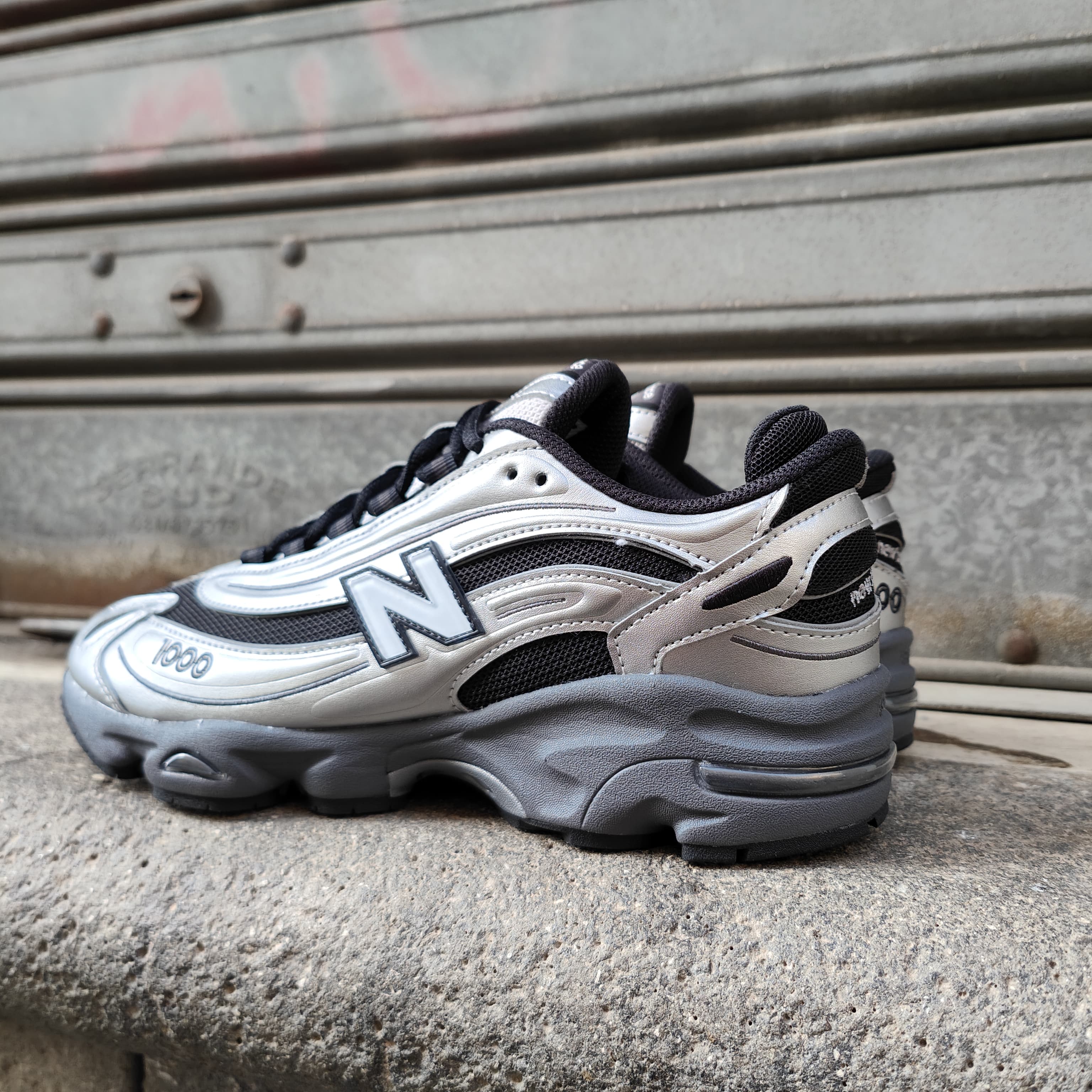 NEW BALANCE M1000EGR