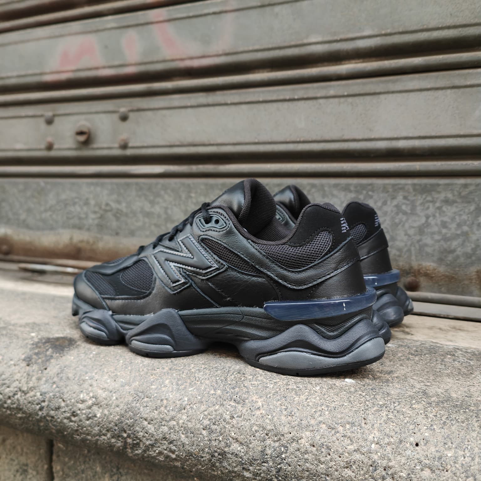 NEW BALANCE U9060NRI