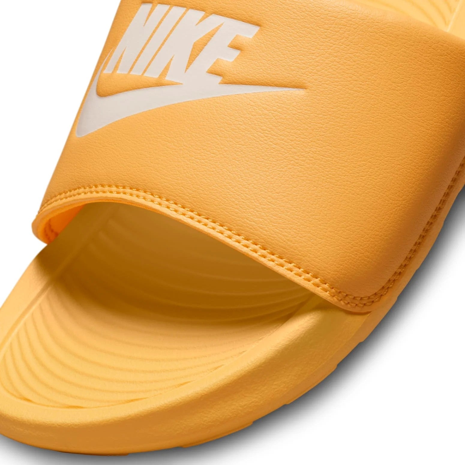 NIKE CIABATTA-GIALLA