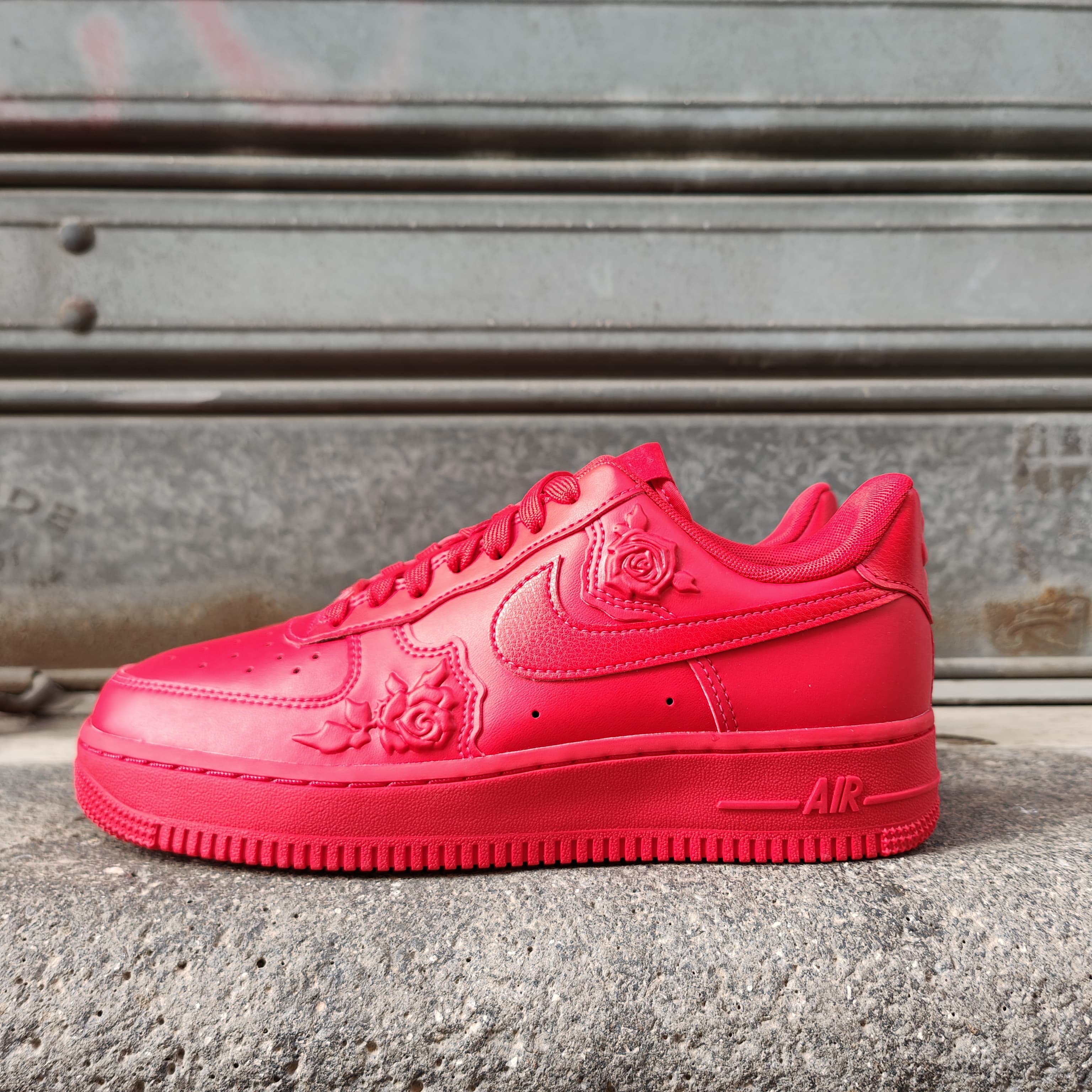 NIKE HF2016-600